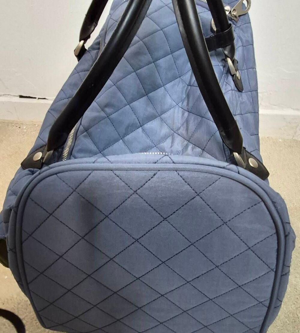 Baggalini rolling Duffle bag - Picture 5 of 14